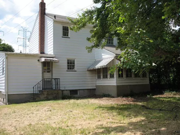 16 Belle Ave, Paterson City, NJ 07522