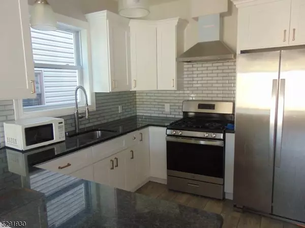 108-110 Mill St, Paterson City, NJ 07501