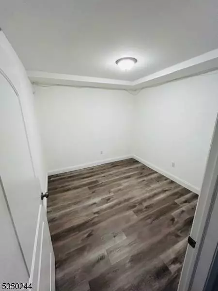 249-251 5Th Ave, Paterson City, NJ 07524