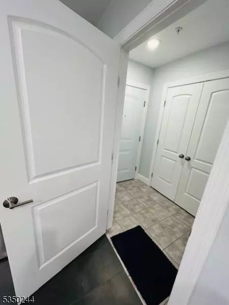 249-251 5Th Ave, Paterson City, NJ 07524