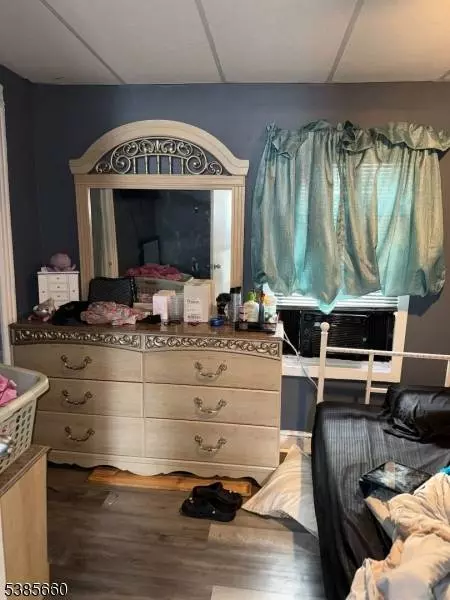 387 Hobart Ave, Haledon Boro, NJ 07508