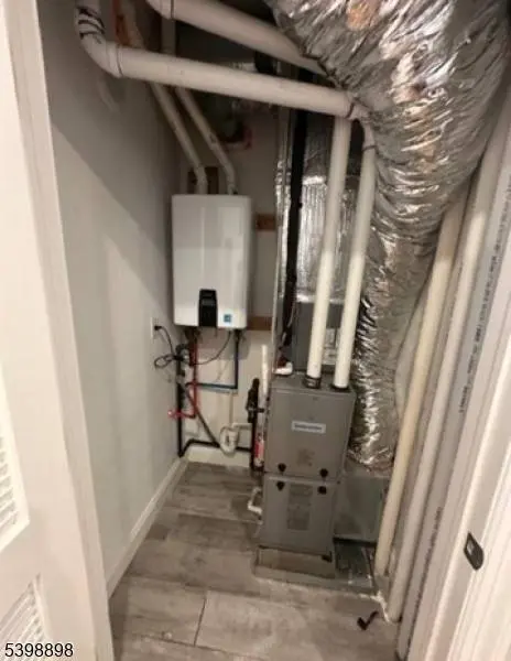 474 10Th Ave #303, Paterson City, NJ 07514