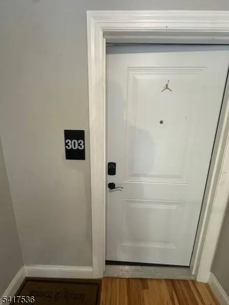 474 10Th Ave #301, Paterson City, NJ 07514