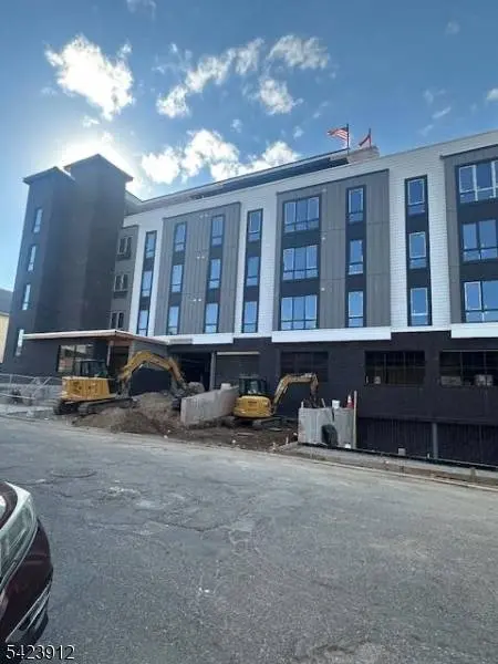 50 E 23Rd St #403, Paterson City, NJ 07514