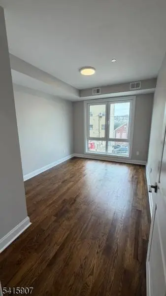 587 River St #205, Paterson City, NJ 07524