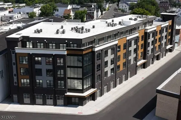 587 River St #205, Paterson City, NJ 07524