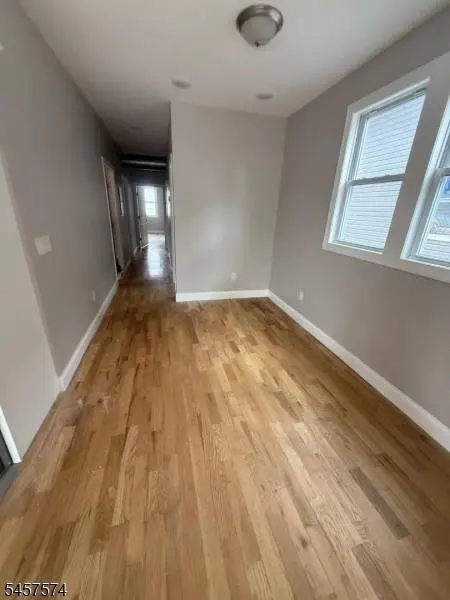 372 E 27th St #201, Paterson City, NJ 07514