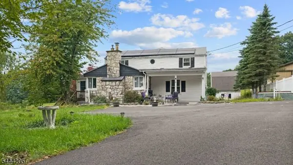 49 Hillcrest Dr, Liberty Twp., NJ 07838