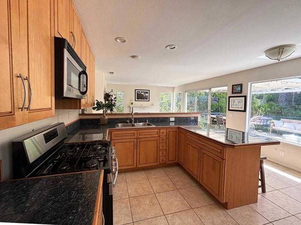 4993 Calle Sobrado, Oceanside, CA 92056