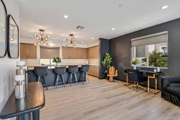 6124 Colt PL #101, Carlsbad, CA 92009