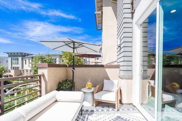 6124 Colt PL #101, Carlsbad, CA 92009