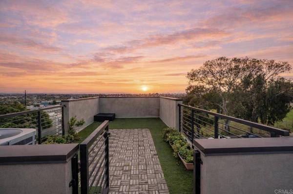 3060 G, San Diego, CA 92102