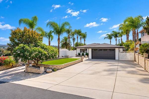 2421 Green Meadow WAY