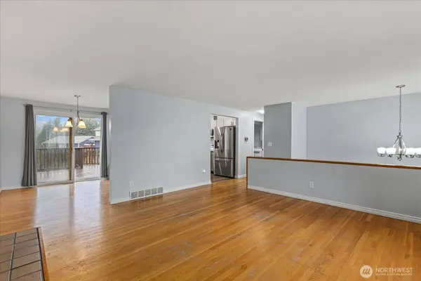 13729 8th AVE S, Burien, WA 98168