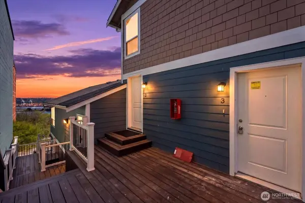 216 Broadway #3, Tacoma, WA 98402