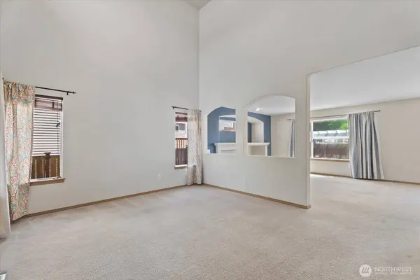 11820 126th Street Ct E, Puyallup, WA 98374