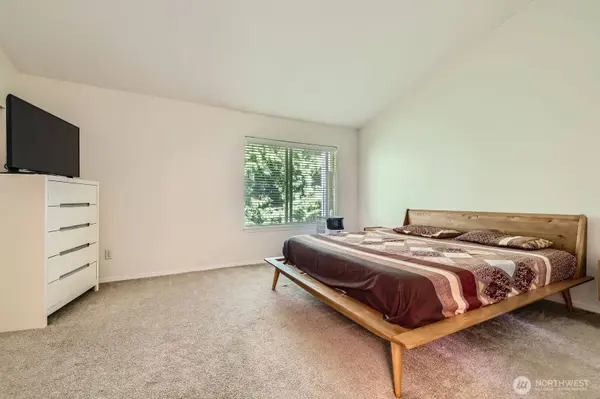 1131 115th ST SW #J3, Everett, WA 98204