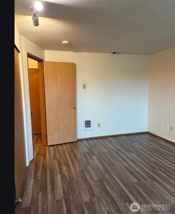 4713 216th Street Ct E, Spanaway, WA 98387
