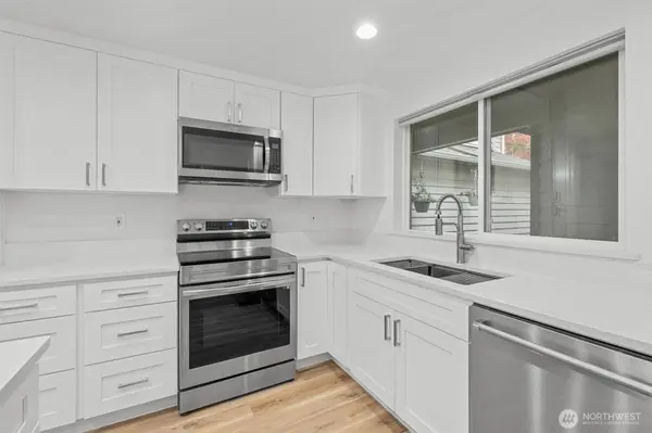 730 112th ST SW #I-4, Everett, WA 98204