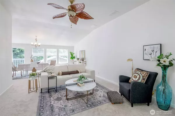 8421 274th AVE E, Buckley, WA 98321