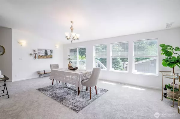 8421 274th AVE E, Buckley, WA 98321