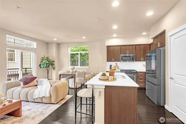 2129 NW Tulus Dr, Issaquah, WA 98027