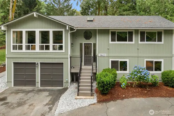 28622 183rd CT SE, Kent, WA 98042