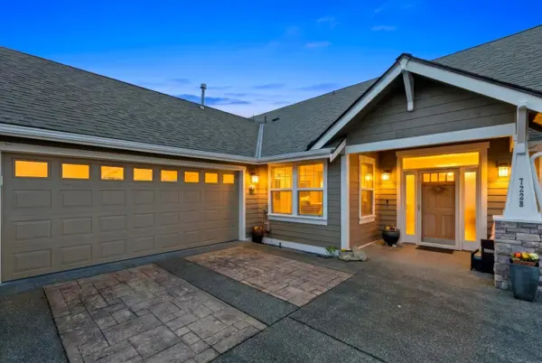 7228 Rosemount Cir, Tacoma, WA 98465-1529