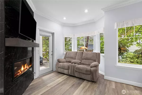 4714 Fairwood BLVD NE #505, Tacoma, WA 98422