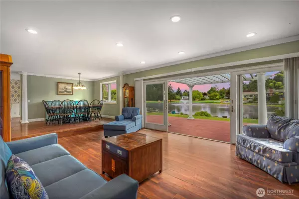 2606 SW 323rd ST, Federal Way, WA 98023