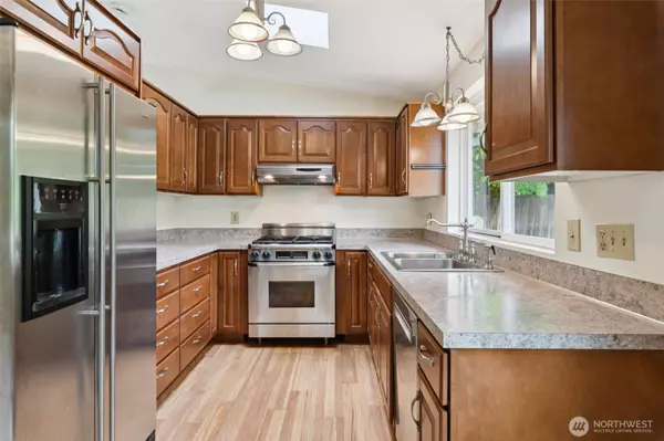 4912 S 300th PL, Auburn, WA 98001