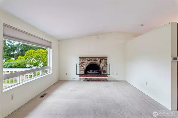 4912 S 300th PL, Auburn, WA 98001