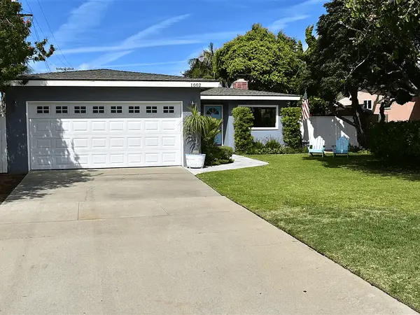 1002 Morse St, Oceanside, CA 92054-5941