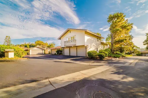 139 Sinaloa Court, Solana Beach, CA 92075