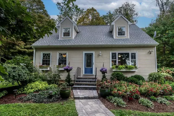 18 Mountain View Road, Kent, CT 06757