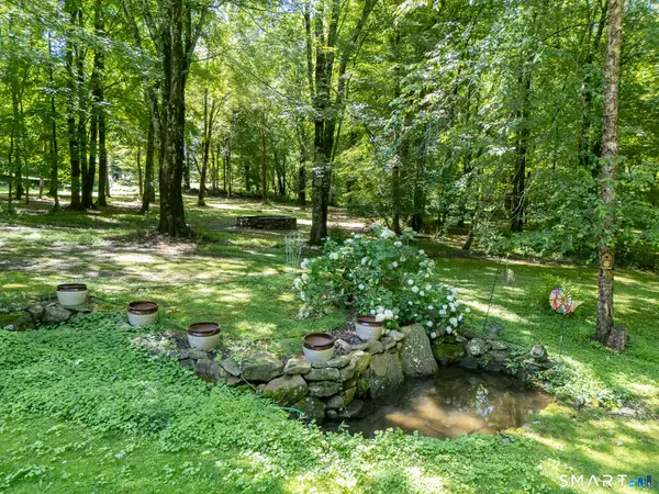 82 Taunton Hill Road, Newtown, CT 06470