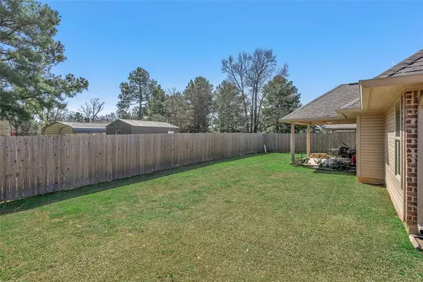 143 Lola Circle, Benton, LA 71006
