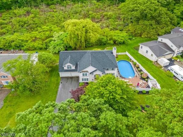 18 Clairview, Denville Twp., NJ 07834