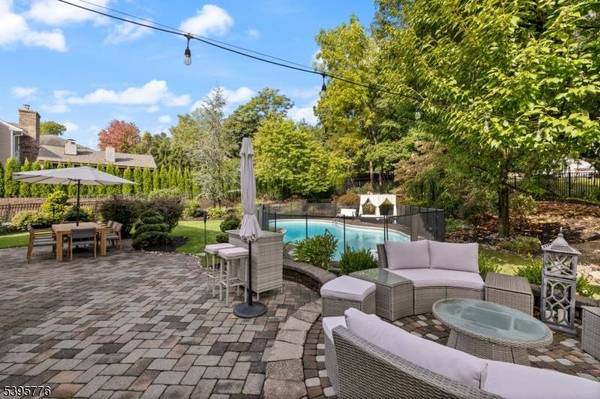 26 Stratton Dr, Wayne Twp., NJ 07470