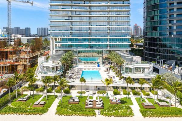 18501 Collins Ave #2504, Sunny Isles Beach, FL 33160