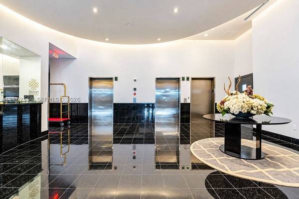 3000 Coral Way #606, Miami, FL 33145