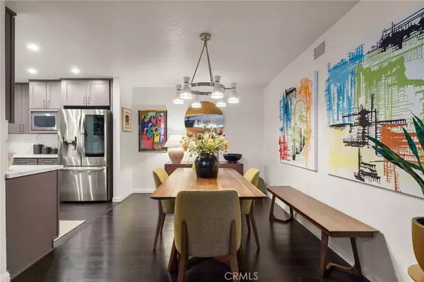 4852 Cabana DR #102, Huntington Beach, CA 92649