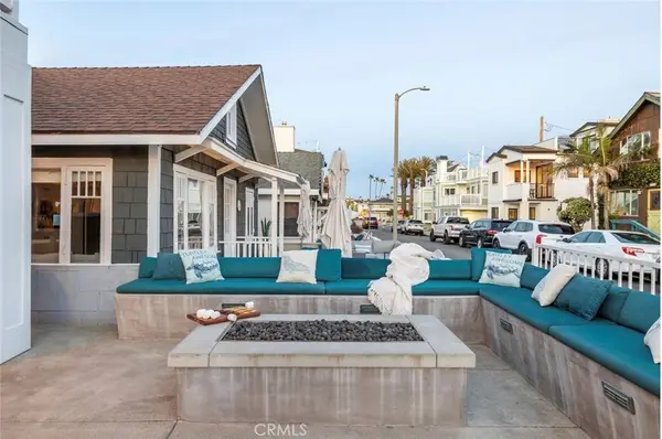 111 38th, Newport Beach, CA 92663