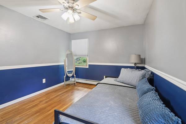 Hopatcong, NJ 07843-1111,12 Fisk Trl