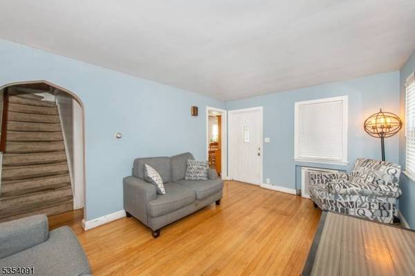 68 Charles St, Belleville Twp., NJ 07109