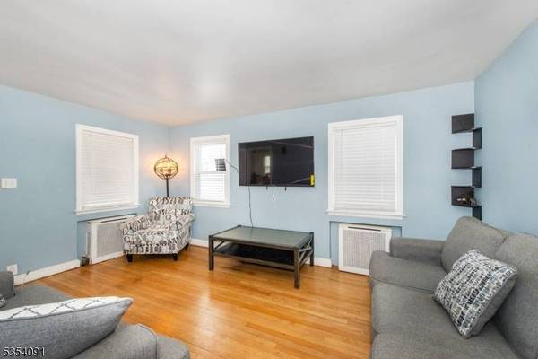 68 Charles St, Belleville Twp., NJ 07109