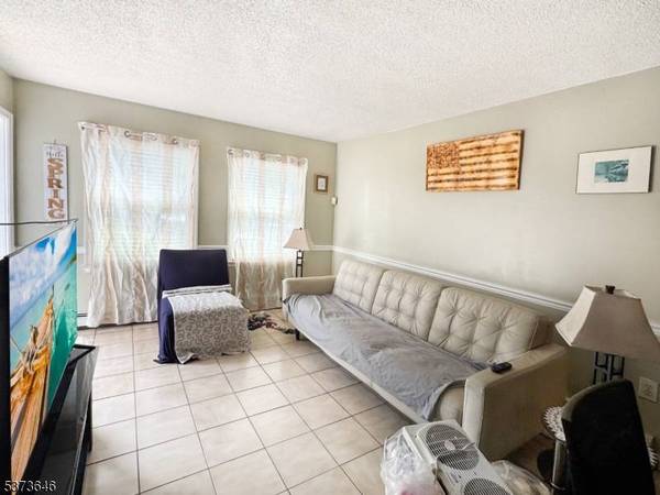 309-311 Van Houten St, Paterson City, NJ 07501