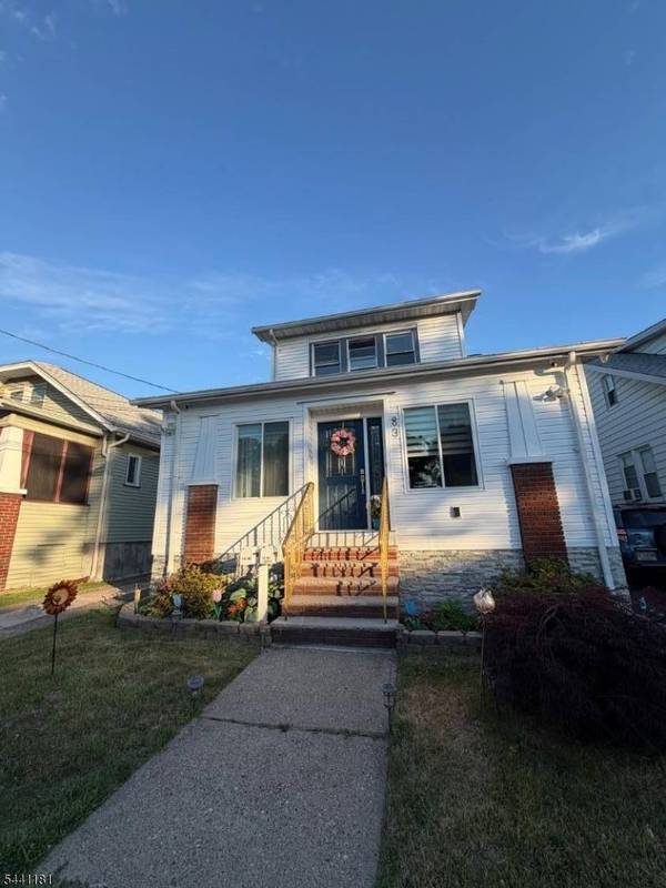83 E 9Th St #2, Clifton City, NJ 07011
