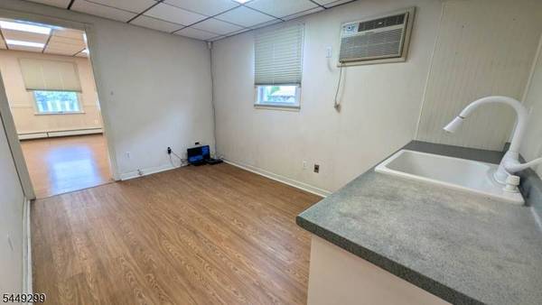 245 Union St, Lodi Boro, NJ 07644