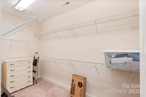 1001 Manorwyck Farms DR, Waxhaw, NC 28173